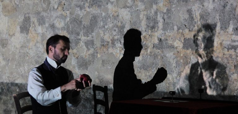 «Εις το φως της ημέρας» στο Κέντρο Ελέγχου Τηλεοράσεων