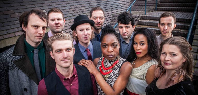 «London Afrobeat Collective live» στο Gagarin 205