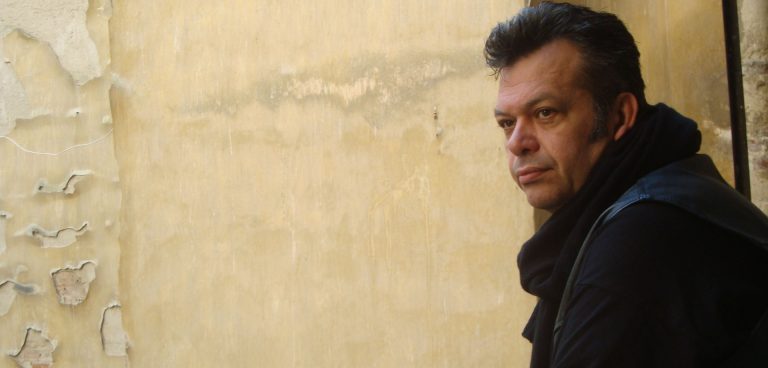 «Μπάμπης Παπαδόπουλος Live Acoustic Set» στο six d.o.g.s