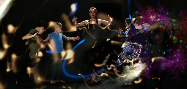 «Μυθολογία - Κίνηση - Γλώσσα» στο Θέατρο Μπιπ