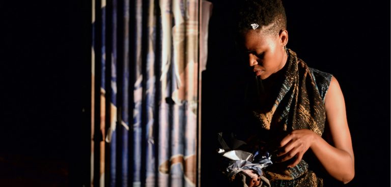 Ντοροτέ Μυνιανεζά – Compagnie Kadidi