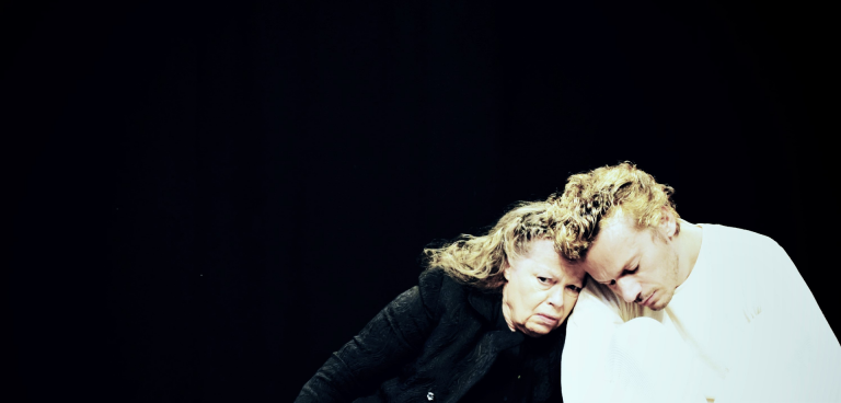 Ρούλα Πατεράκη και Γιώργος Νανούρης