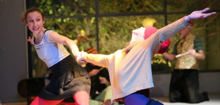 Στη Χώρα του Πουπωςγιατί