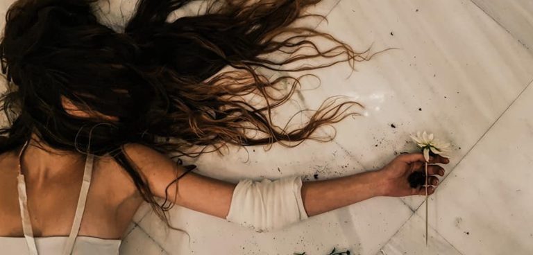 Οι «Κούκλες» του Νικόλα Ανδρουλάκη