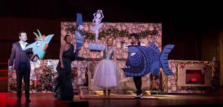 ΧΡΙΣΤΟΥΓΕΝΝΑ στο ΜΕΓΑΡΟ με τα παραμύθια του Χανς Κριστιαν Αντερσεν