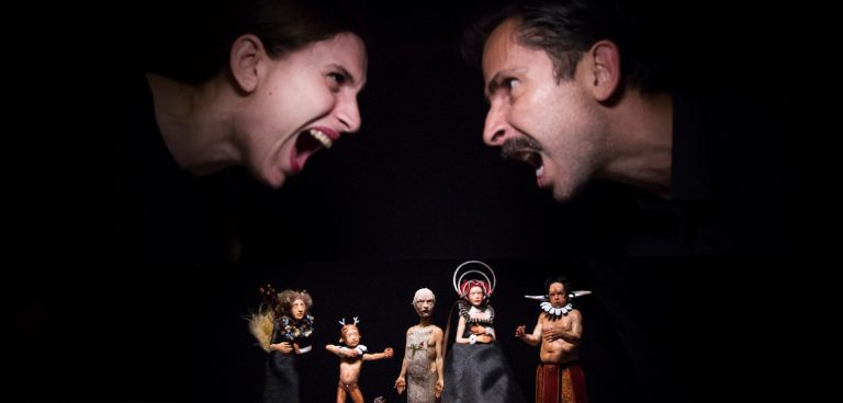 Η Μικρή Μέσα στο Σκοτεινό Δάσος