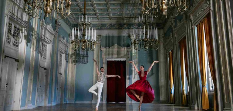 H Λυρική στη Σκιάθο