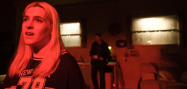 Ναταλία Σουίφτ - Killer Joe (1)