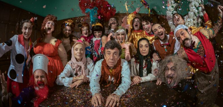 Eθνικό Θέατρο Αυτόχειρ!