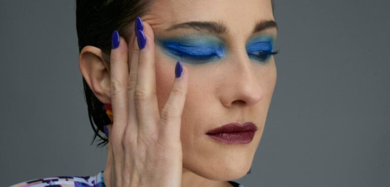 Kit Kido live six dogs