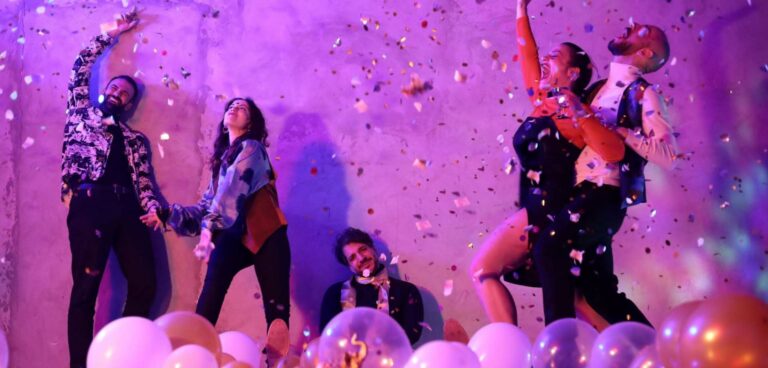 ΕΝΡΟΝ της Lucy Prebble - Θέατρο ΕΛΕΡ