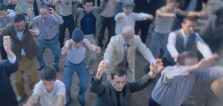 «Η Πόλη και η Πόλη» - Άστορ