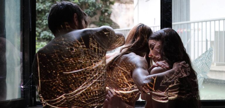 Μαριέλα Νέστορα YELP danceco. θέατρο Θησείον 2022