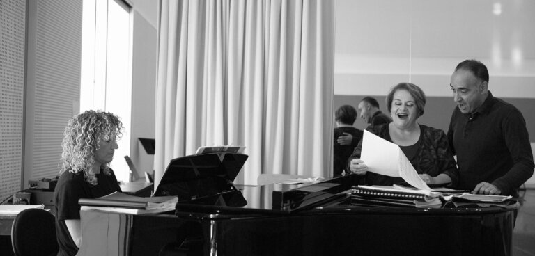 Το πέρα Αιγαίο